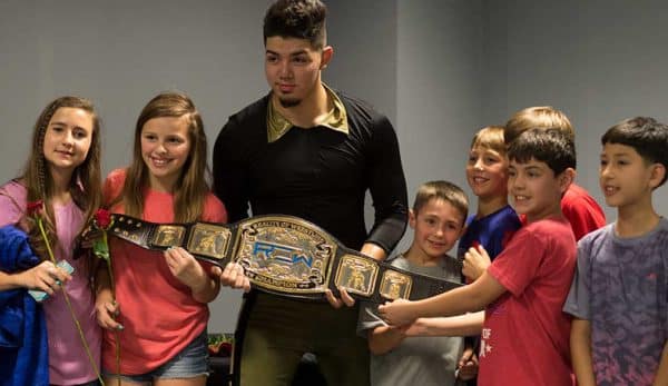 GINO-RAE-MEET-&-GREET